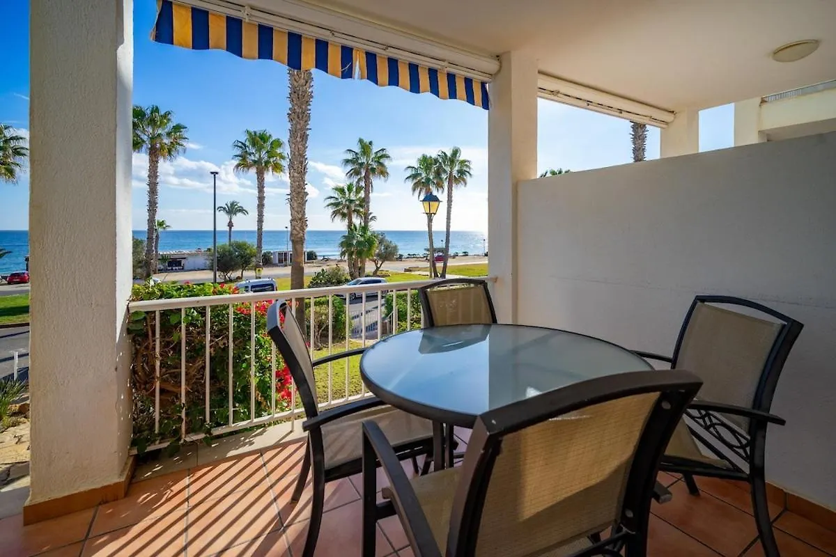 Beachhouse With Pool, Parking & Stunning Sea Views Mojacar